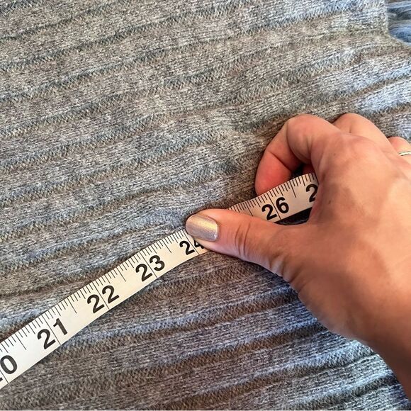 Cozy Gray Turtleneck Poncho Sweater, Alpaca blend - Picture 3 of 5